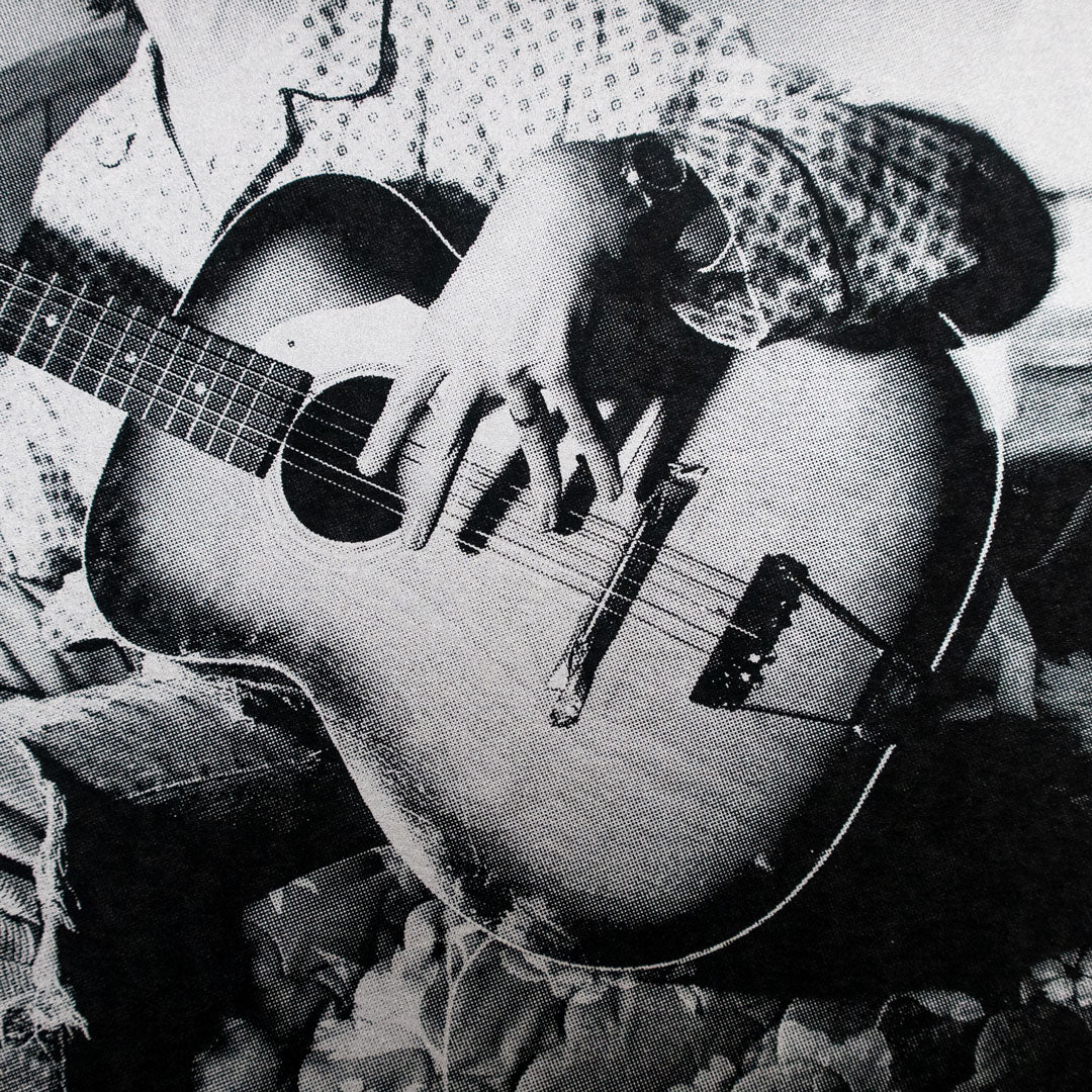 The Advocate - Silver Edition