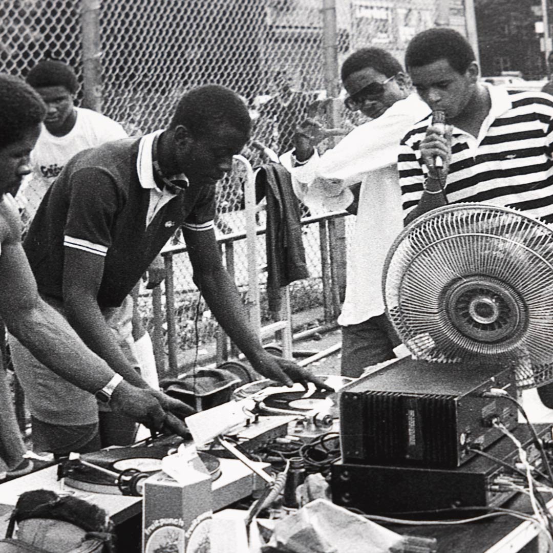 G Man Sets Up For The Jam. 3rd Avenue and 144th St. The Bronx